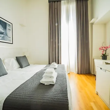 Capitals Luxury River Guest house Rome